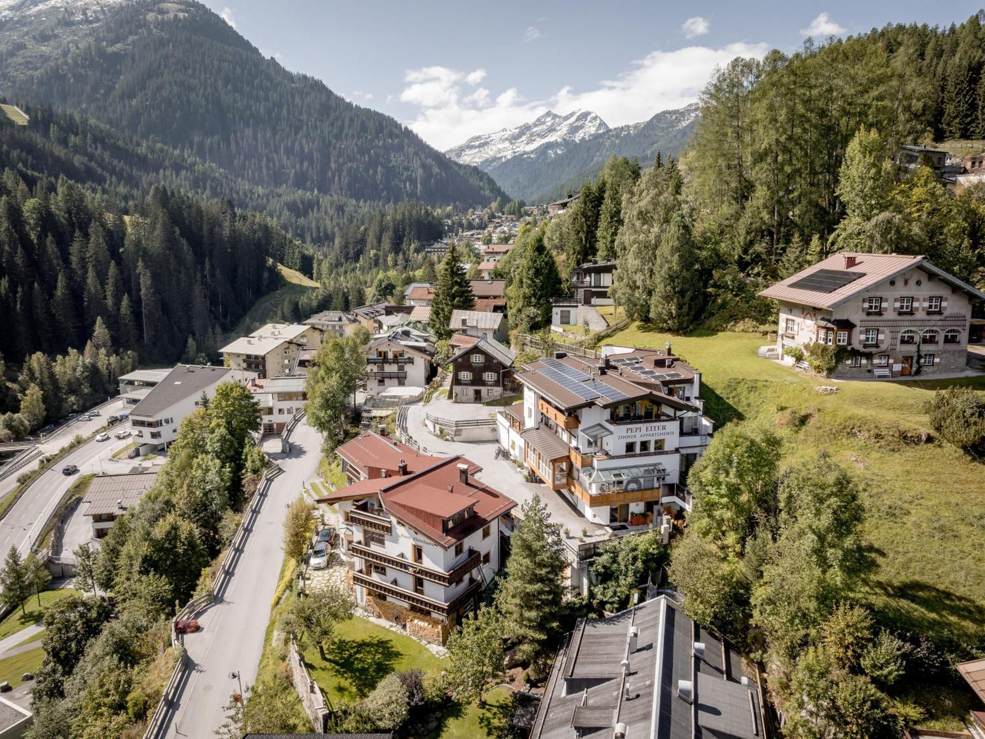 Quality Hosts Arlberg - Haus Pepi Eiter Hotel Sankt Anton am Arlberg Luaran gambar